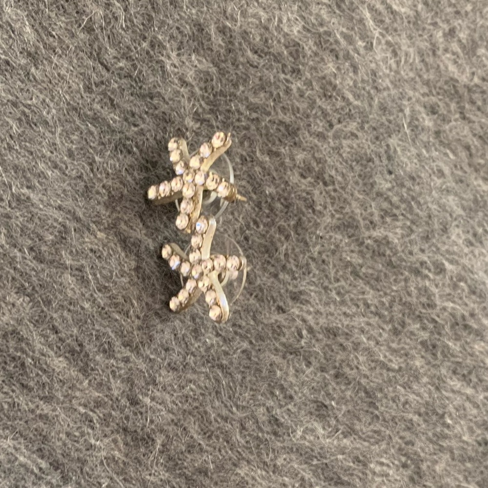 star fish earrings - Picture 2 of 3